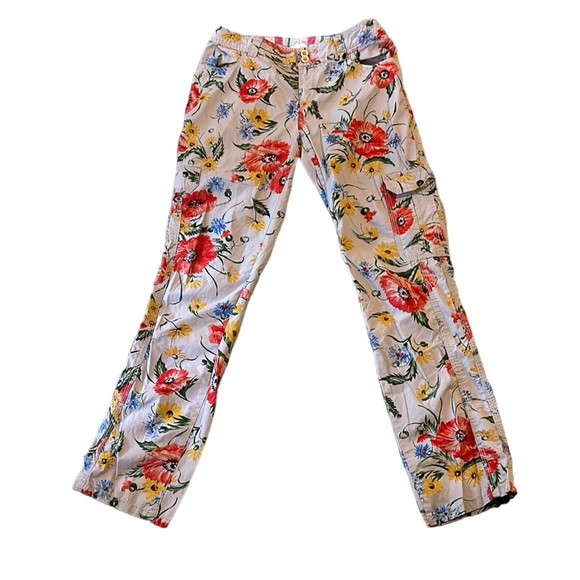 Anthropologie Hei Hei Floral Cargo Cropped Pants - 2 - Picture 3 of 13